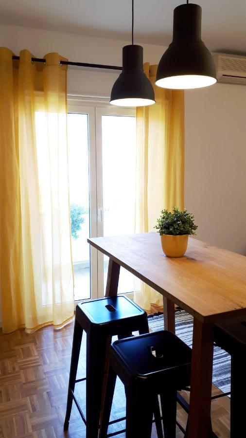Apartments Julija Preko Luaran gambar